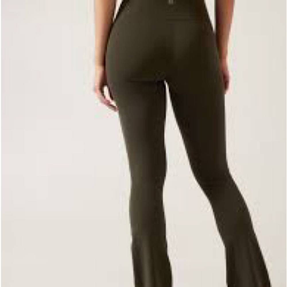 Athleta Transcend Slim Pant